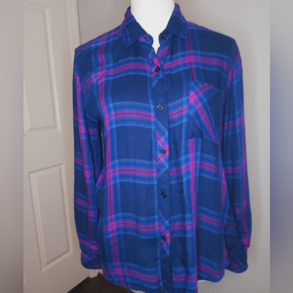 Rails Taitum Button Front Collared Shirt - Picture 2 of 4